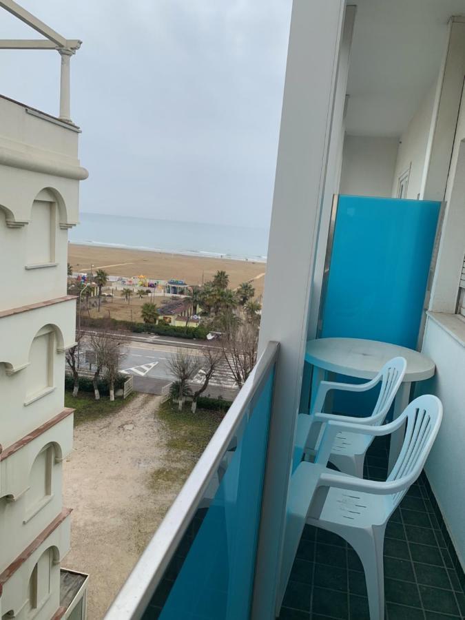 Hotel Spiaggia Marconi Rimini Buitenkant foto