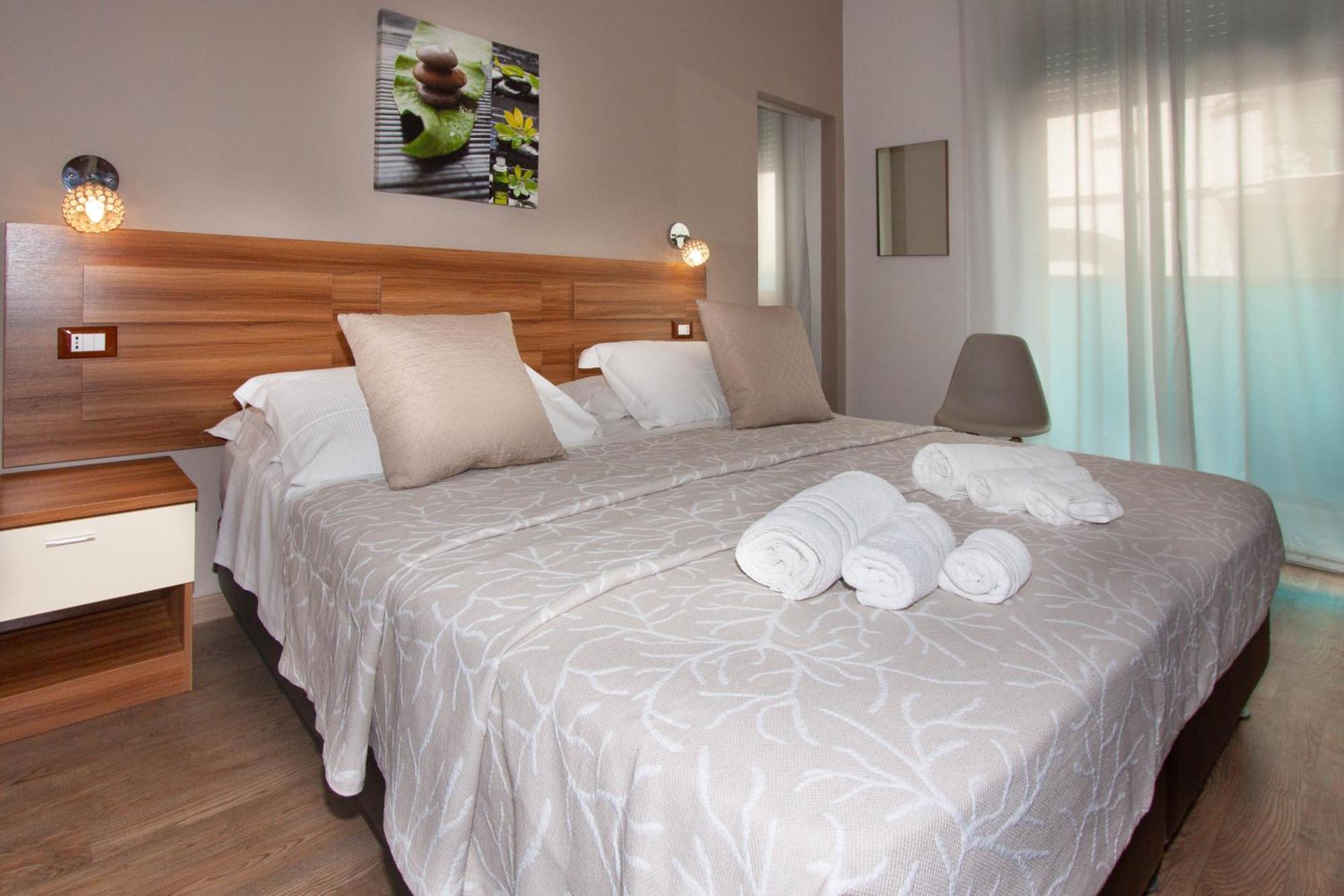 Hotel Spiaggia Marconi Rimini Buitenkant foto